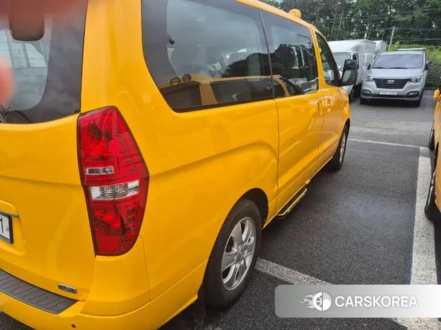 Hyundai The New Grand Starex id 3209851 из Кореи 10