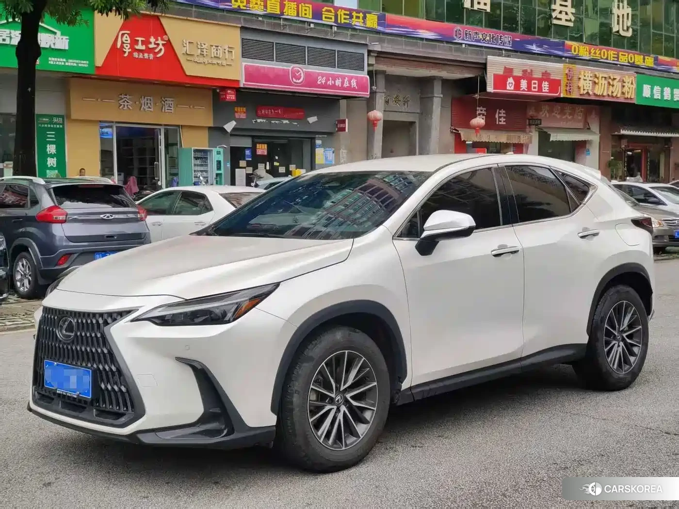 Lexus NX 2023 Белый из Китая, фото 4