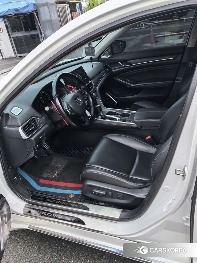 Honda Accord id 4333507 из Китая 8
