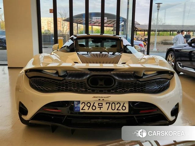 McLaren 750S 2024 Белый из Кореи, фото 4