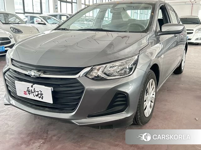 Chevrolet Kovoz 2021 Серебристо-серый из Китая, фото 6