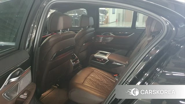 BMW 7 Series (G11) 2022 Черный из Кореи, фото 4