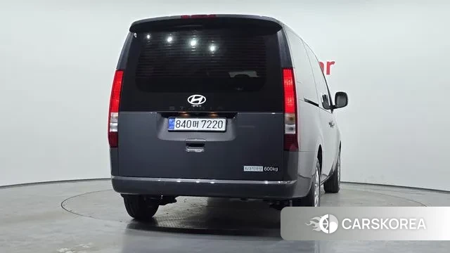 Hyundai Staria id 3674601 из Кореи 14