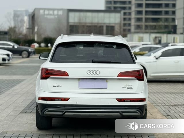 Audi Q5L id 4374519 из Китая 10
