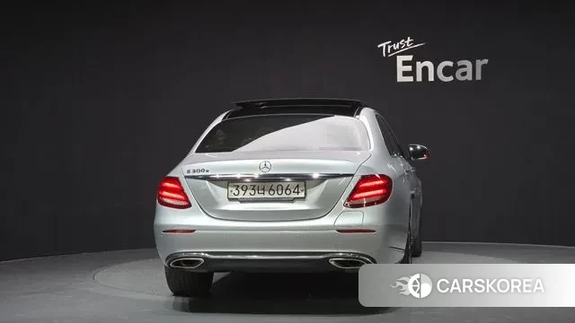 Mercedes-Benz E-Class W213 id 3444484 из Кореи 14