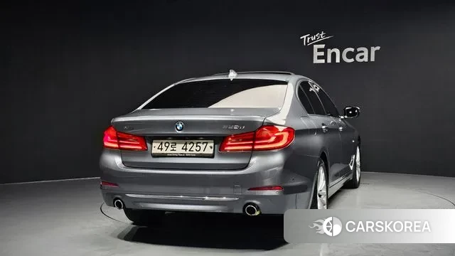 BMW 5 Series (G30) id 3557865 из Кореи 14