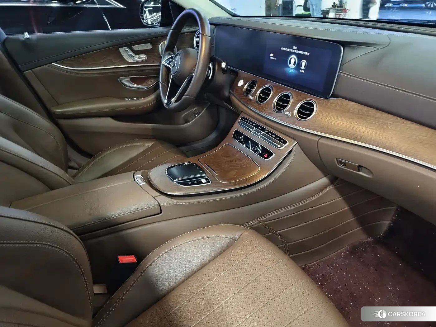 Mercedes-Benz E-Class id 4653815 из Китая 11