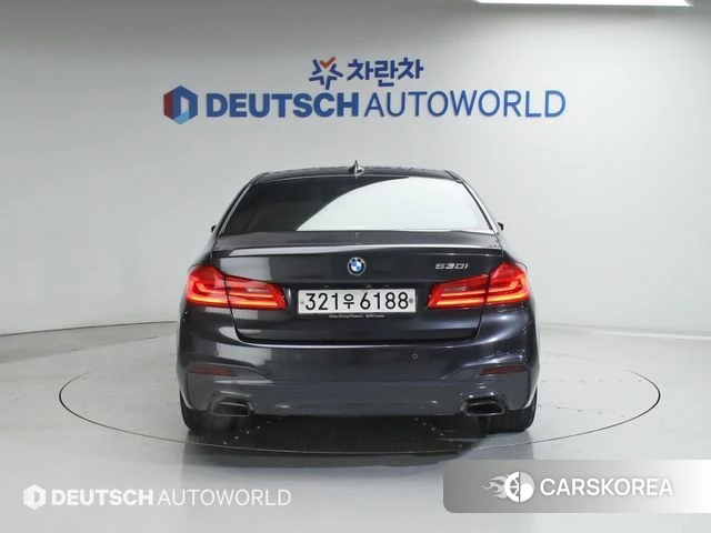 BMW 5 Series (G30) id 3813632 из Кореи 14