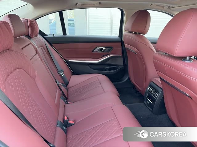 BMW 3 series 2025 Белый из Китая, фото 4
