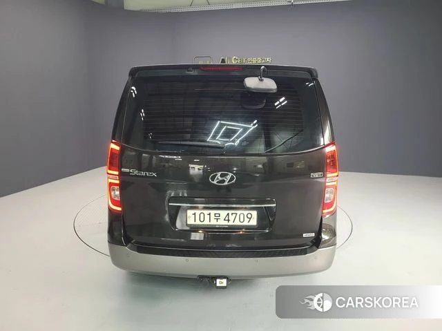 Hyundai The New Grand Starex id 4605446 из Кореи 13