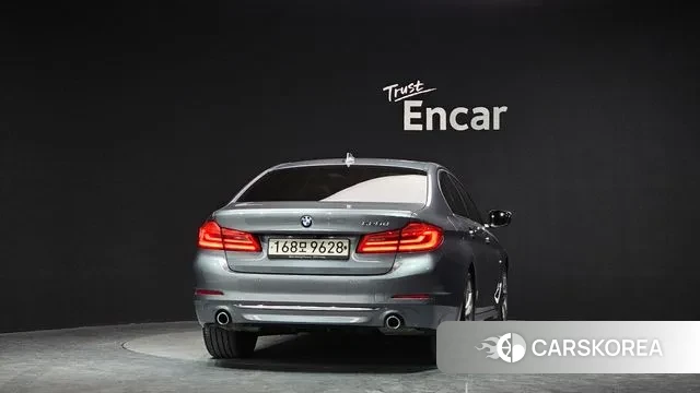 BMW 5 Series (G30) id 3345364 из Кореи 14