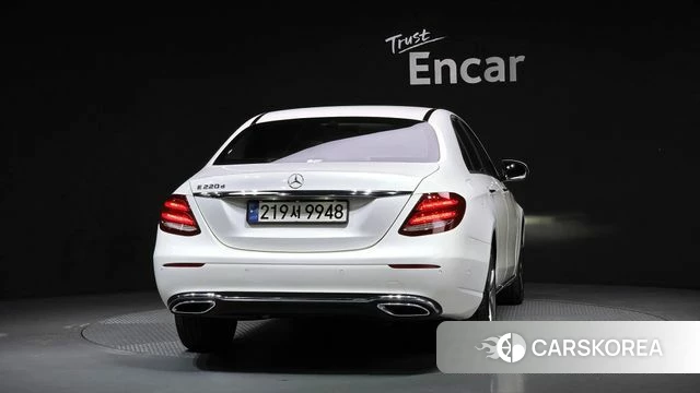 Mercedes-Benz E-Class W213 id 3879849 из Кореи 14