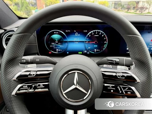 Mercedes-Benz E-class PHEV id 4329023 из Китая 12