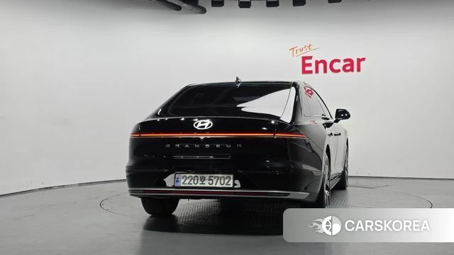 Hyundai Grandeur Hybrid (GN7) id 4456934 из Кореи 14