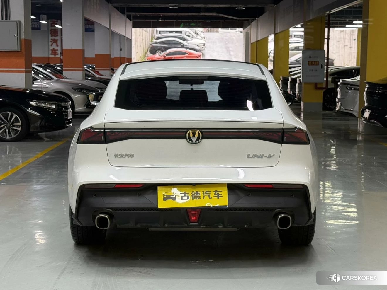 Chang'an UNI-V id 4513733 из Китая 24