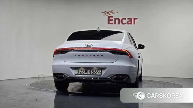 Hyundai The New Grandeur IG id 4245101 из Кореи 24