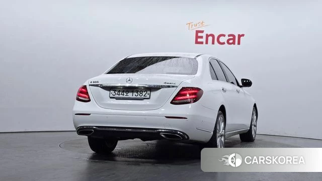 Mercedes-Benz E-Class W213 id 3911443 из Кореи 14