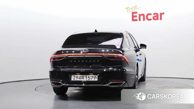 Hyundai The New Grandeur IG Hybrid id 4519959 из Кореи 26