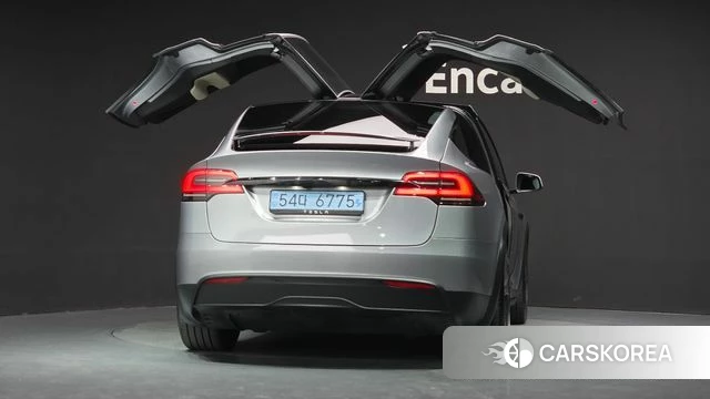 Tesla Model X id 4833994 из Кореи 30