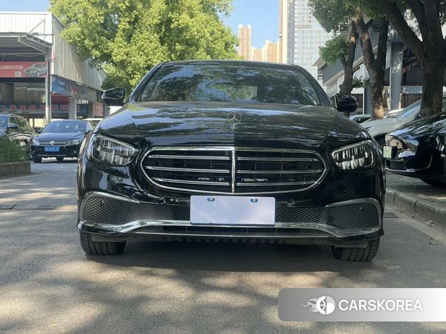 Mercedes-Benz E-class id 4290377 из Китая 8