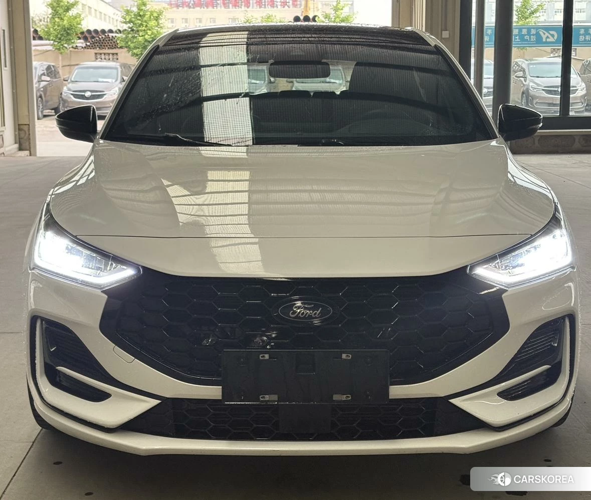 Ford Fox 2022 Белый из Китая, фото 4
