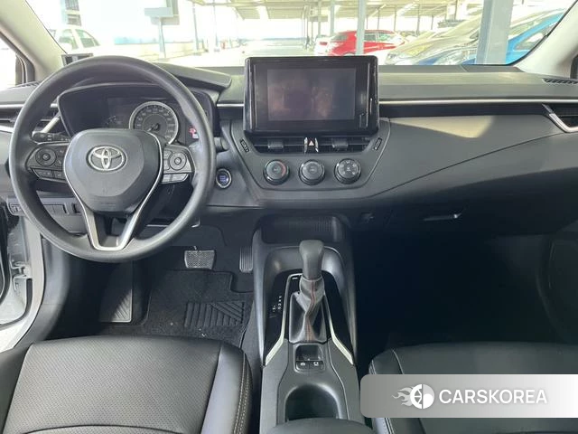 Toyota Corolla id 4301706 из Китая 8