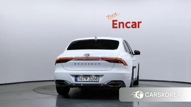 Hyundai The New Grandeur IG id 4550041 из Кореи 25