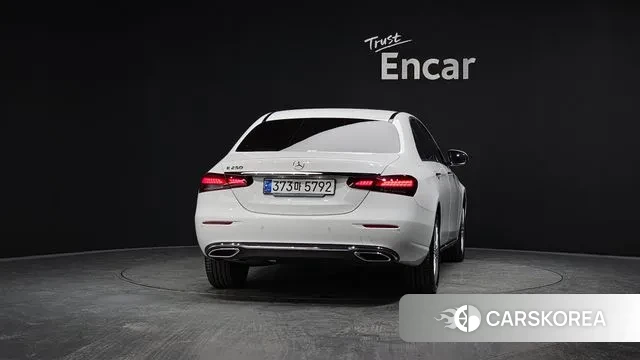 Mercedes-Benz E-Class W213 id 3168617 из Кореи 14