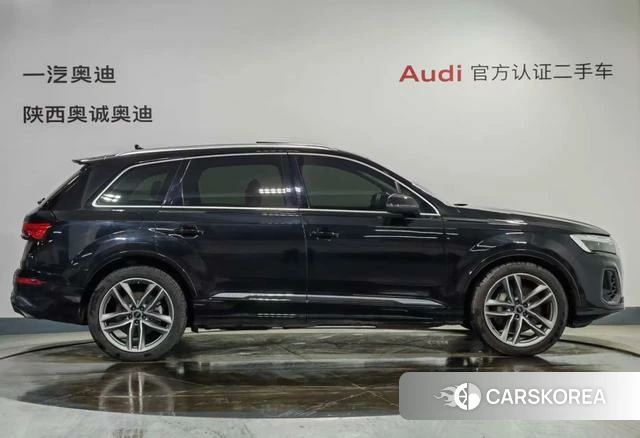 Audi Q7 id 4260815 из Китая 11