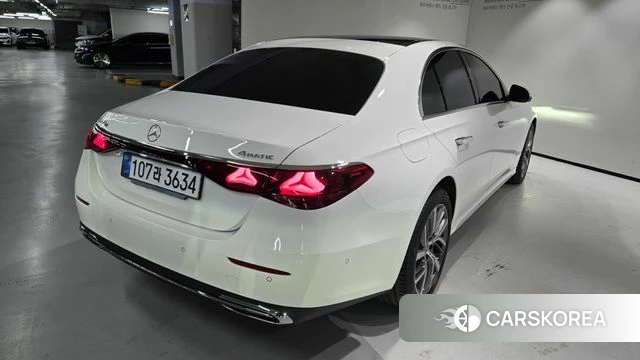 Mercedes-Benz E-Class W214 id 4177506 из Кореи 14