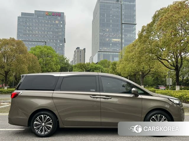 Buick GL8 id 4221281 из Китая 12