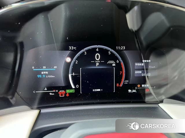 Lexus LM 2024 Серебристо-серый из Китая, фото 6