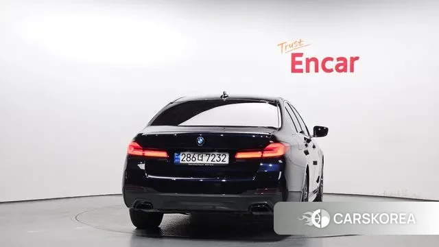 BMW 5 Series (G30) id 3042911 из Кореи 14