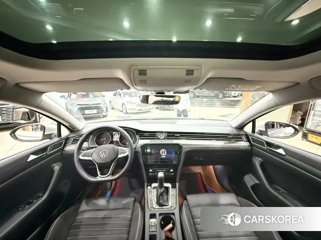 Volkswagen Magotan id 4313449 из Китая 4