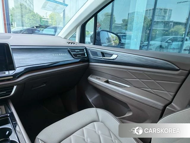 Volkswagen Weiran 2025 Черный из Китая, фото 5