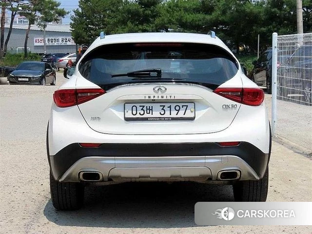 Infiniti QX30 id 4447462 из Кореи 13