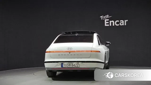 Hyundai Grandeur (GN7) id 3685188 из Кореи 14