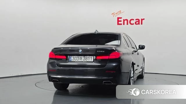 BMW 5 Series (G30) id 4682886 из Кореи 14