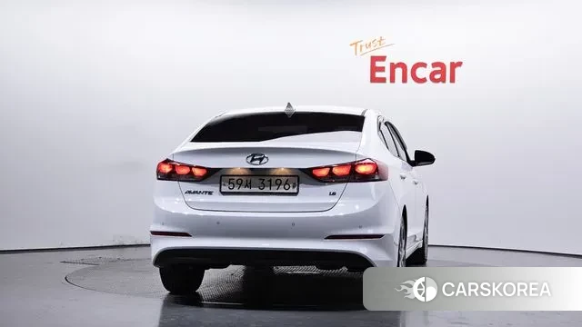 Hyundai Avante AD id 3608326 из Кореи 14