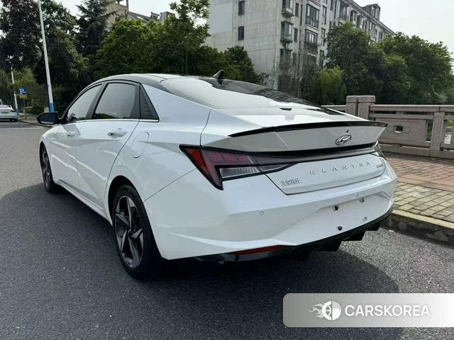 Hyundai Elantra id 4259300 из Китая 8