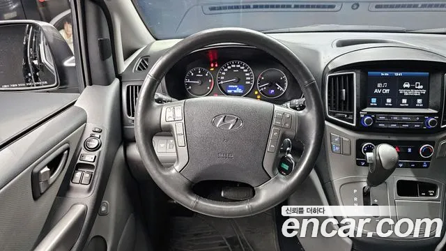 Hyundai The New Grand Starex id 2758218 из Кореи 14