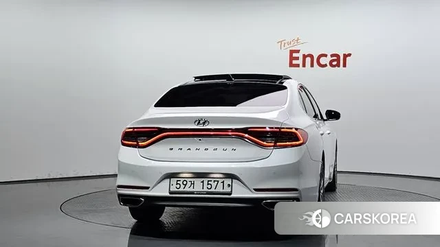 Hyundai Grandeur IG id 3039478 из Кореи 14