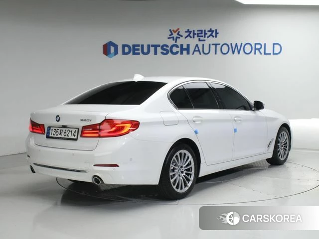 BMW 5 Series (G30) id 4224914 из Кореи 12