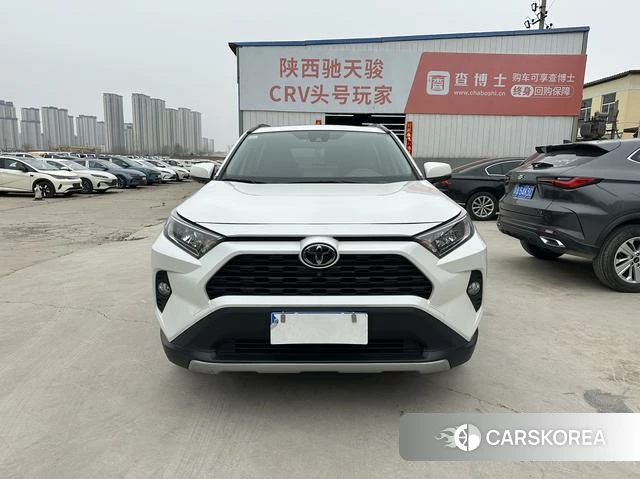 Toyota RAV4 Rongfang 2021 Белый из Китая, фото 4