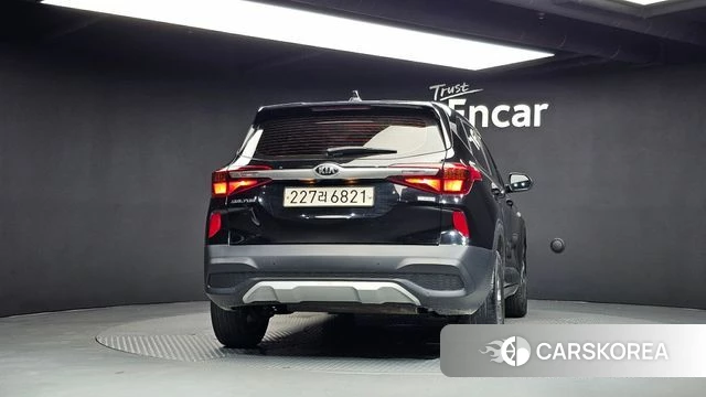 Kia Seltos id 4727615 из Кореи 14