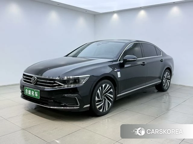 Volkswagen Magotan PHEV 2022 Черный из Китая, фото 6
