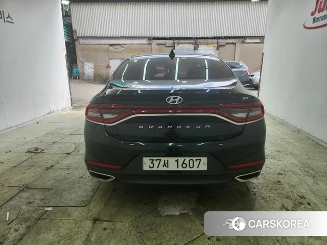 Hyundai Grandeur IG id 4620381 из Кореи 9