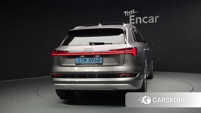 Audi e-Tron id 3008581 из Кореи 14