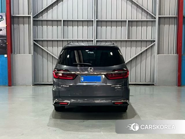 Honda Odyssey 2022 Темно-серый из Китая, фото 4