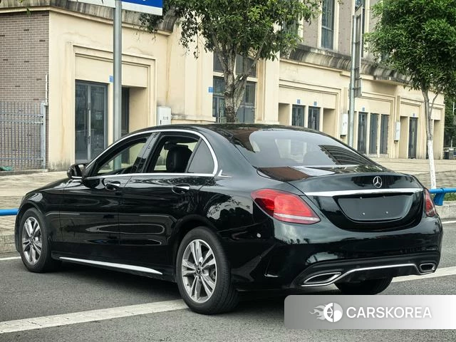 Mercedes-Benz Class C id 4300427 из Китая 9